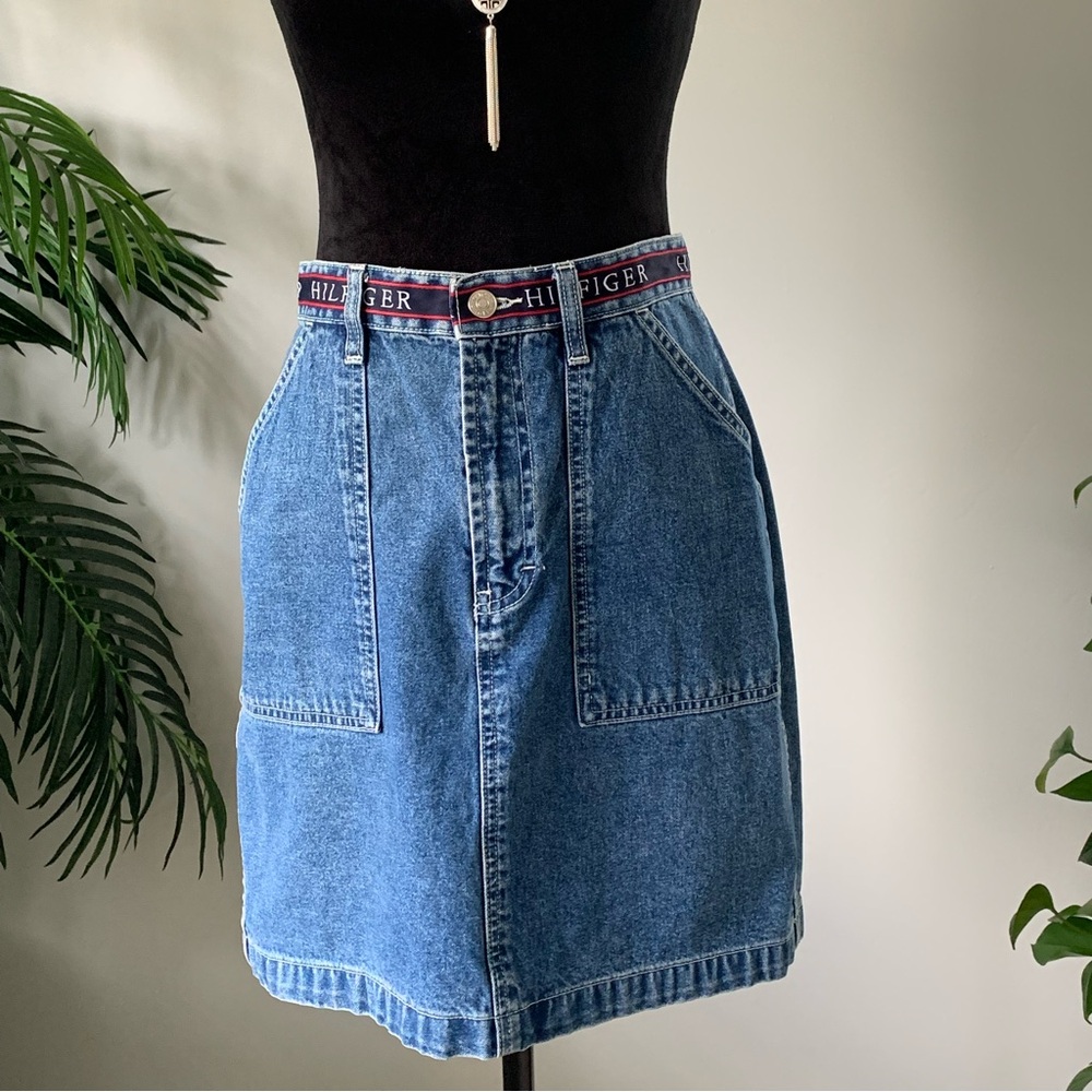 Women short denim skirt